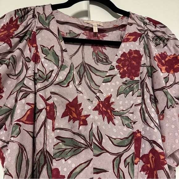 Rebecca Taylor Pink Floral Print Silk Blend V-neck Short Sleeves Blouse Size 4 - Picture 5 of 7